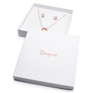 Caja de cartón para conjunto de colgante de joyería y bisutería  167x167x33 Mm color blanco ip-18
