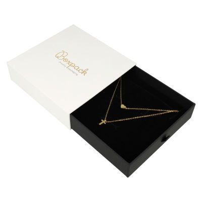 Caja de cartón para collar o conjunto color blanco 152x150x39 mm PB-5-B