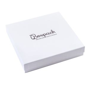 Caja de cartón para conjunto de colgante de joyería y bisutería  167x167x33 Mm color blanco texturizado mp-18