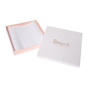 Caixa em cartão para colar ou conjunto, branca e rosa 168 x 168 x 38 mm SA-18-RS