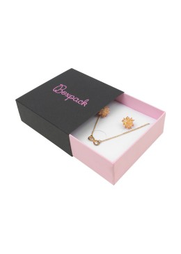 Caja de cartón para colgante o conjunto color negro 83x83x33 mm SL-81-N-RS