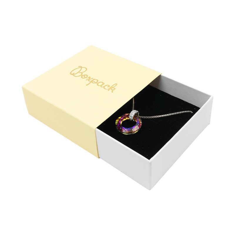 Caja de cartón para colgante o conjunto color amarillo 83x83x33 mm SL-81-AM-B