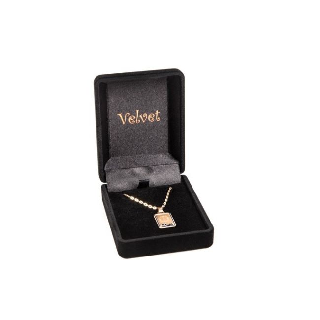 Estuche flocado negro para colgante 61x78x31 mm. V-3-C