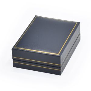 Estuche polipiel azul para pendientes 60x76x30 mm. J-04-P-A