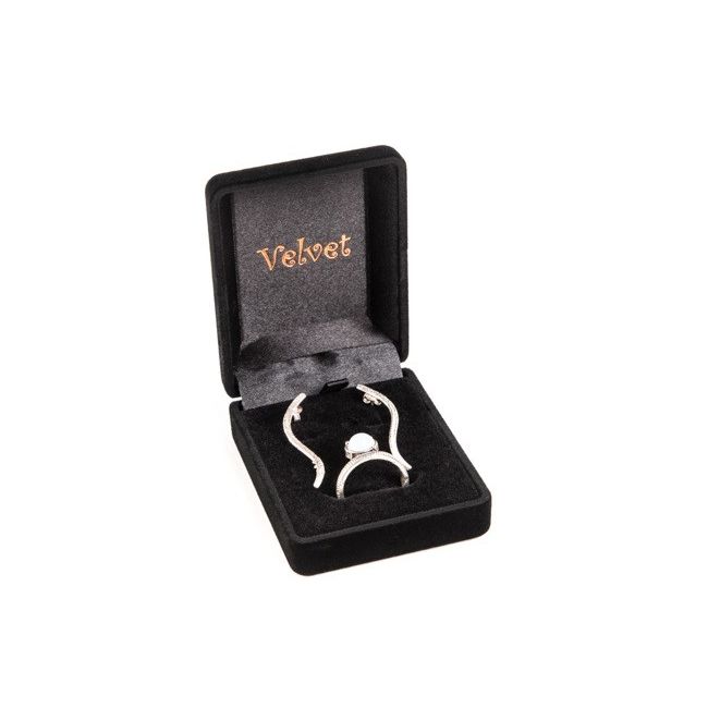 Estuche flocado negro para colgante 61x78x31 mm. V-3-J