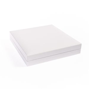 Estuche polipiel blanco para collar 160x160x35 mm. FR-7-C-N