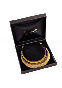 Estuche para collar forrado en polipiel gris 160x160x40 mm S-112-C