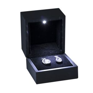 Estuche con led para pendientes negro 60x65x50 mm LE-12-P
