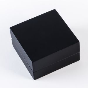 Estojo para brincos em madeira, preto 70 x 70 x 36 mm CU-2-N