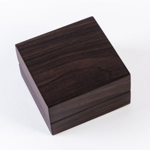 Houten sieradendoosje voor oorbellen, walnoot 70 x 70 x 36 mm CU-2-M