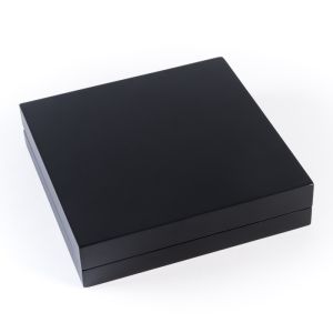 Estuche de madera para collar color negro 185x185x42 mm CU-7-N
