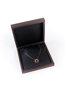Estuche de madera para collar color nogal 185x185x42 mm CU-7-M
