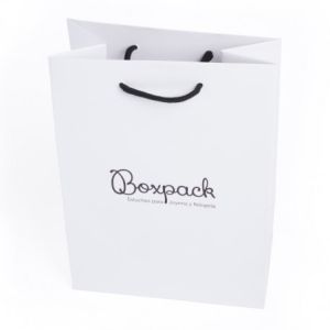 Shopper di carta opaca per gioielli e orologi, bianca con manici neri 180 x 250 x 100 mm B-L-B-N