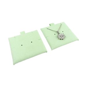 Schmuckbeutel aus Mikrofaser in Mint mit Klappe, Riegel und Ohrring-Einlage