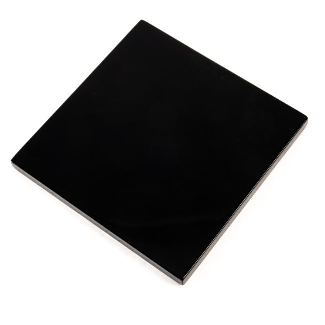 Schwarzes Schmuckdisplay aus lackiertem Holz ML-16-N