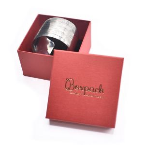 Caja de cartón brazalete 90x90x58 mm color rojo ep-89