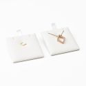 Taco para colgante de joyería, bisutería color blanco para bandeja  T-24CG-B