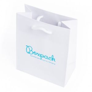 Matte weiße Papiertragetasche mit weißem Griff für Schmuck und Uhren 120 x 150 x 65 mm B-M-B-B